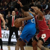 Bulls vs. Thunder - Paul George driving to the hole